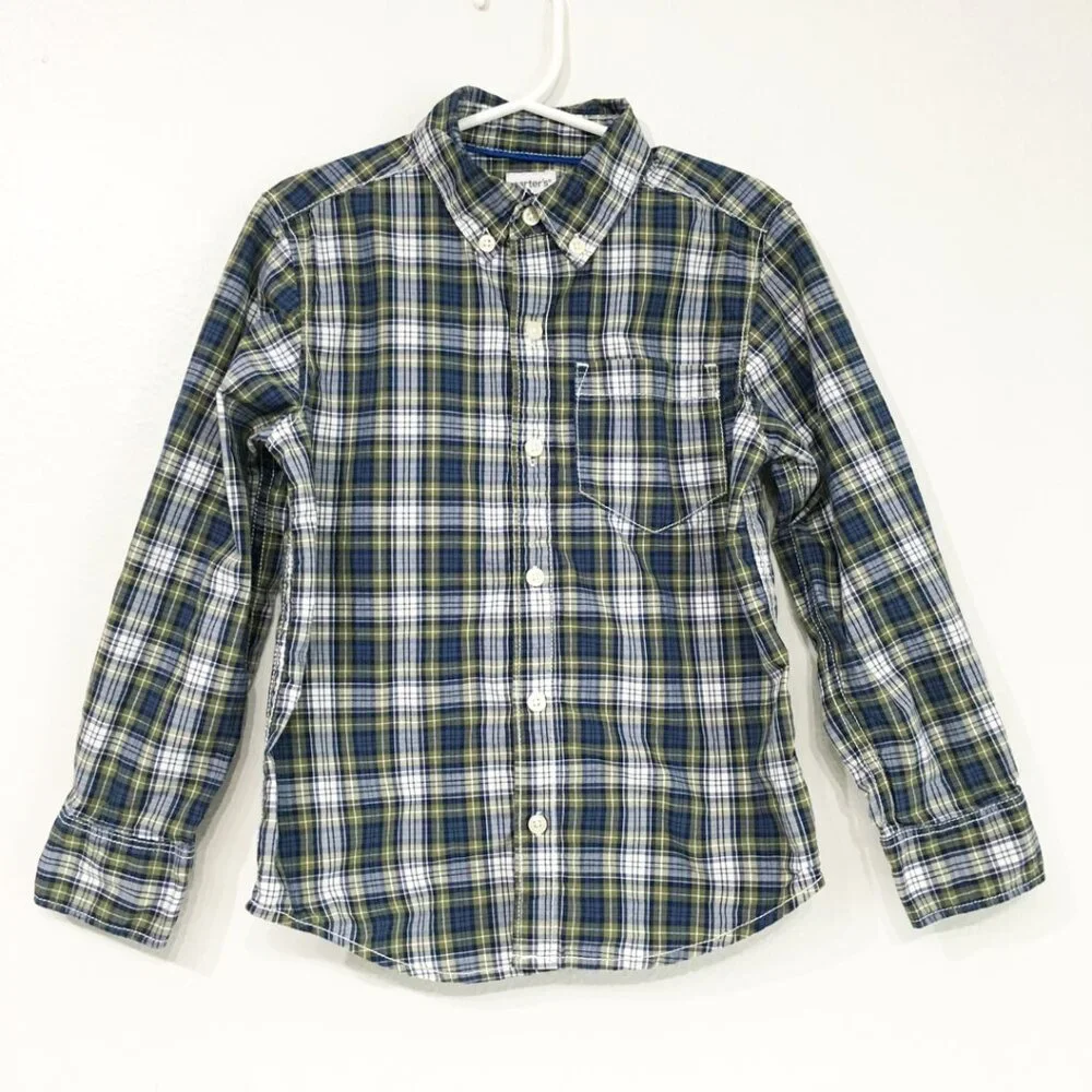 Carter's boy's long sleeved plaid shirt size 5